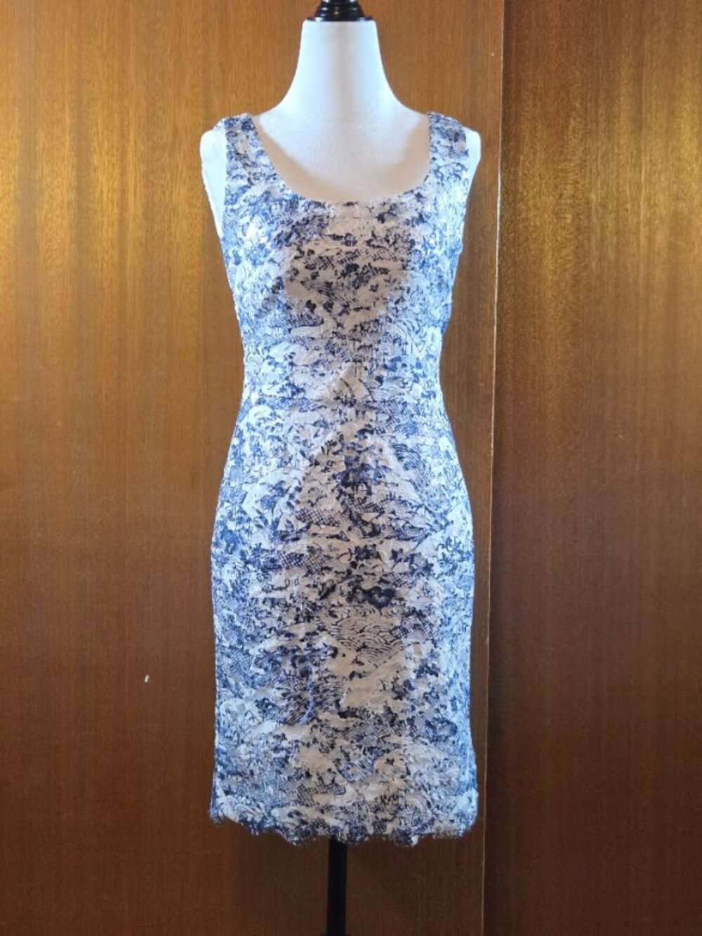 Kay Unger Petites Blue White Floral Lace Sheath Cocktail Dress - Size 2P